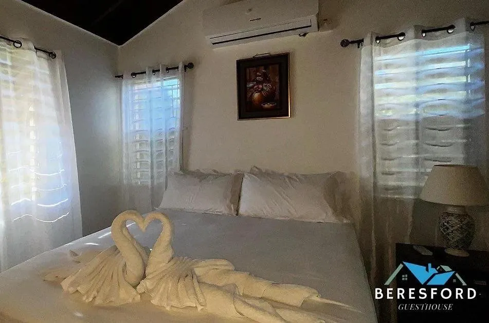 Guest house Beresford Guesthouse Kingston Jamaica